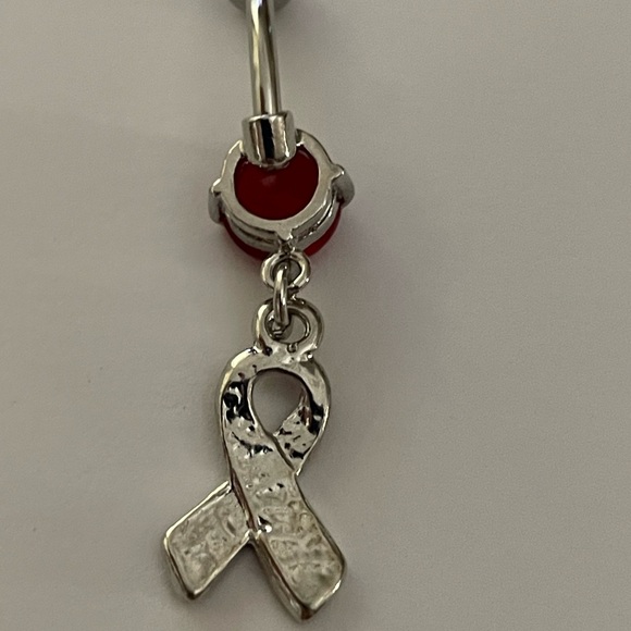 316L Stainless Steel Red Cancer Ribbon 14G Belly Ring NEW - Picture 2 of 2